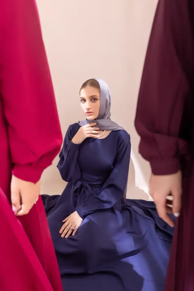 عباية مفتوحة بيج